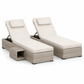 Conjunto de tumbonas de ratán sintético beige
