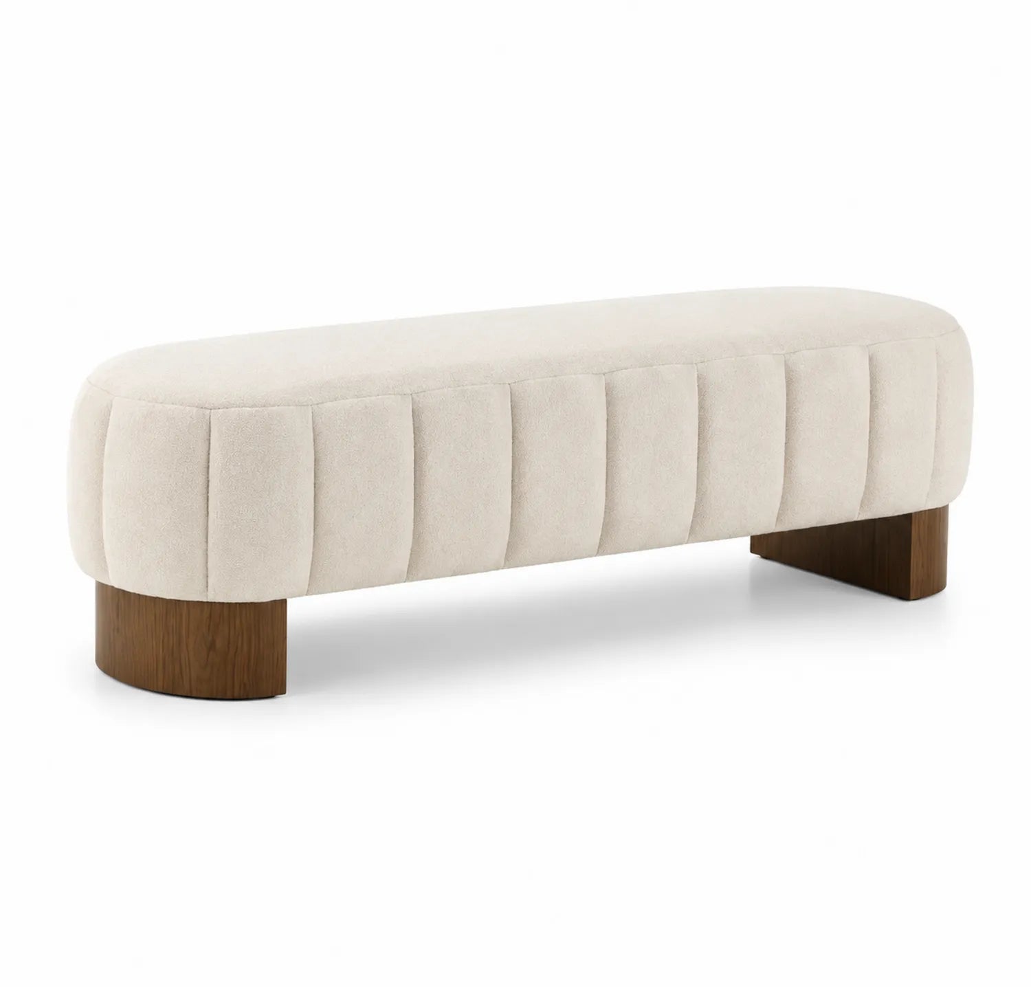 Banco tapizado en tela beige con patas de madera